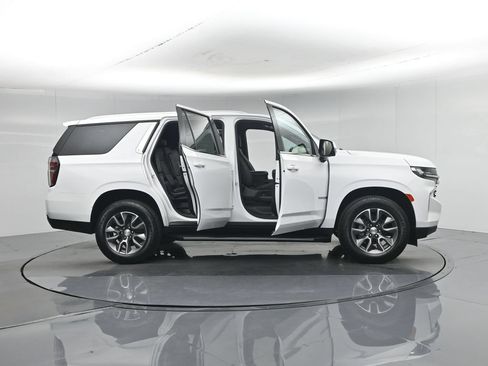 Used 2023 Chevrolet Tahoe LT w/ LT Signature Plus Package RWD image 40