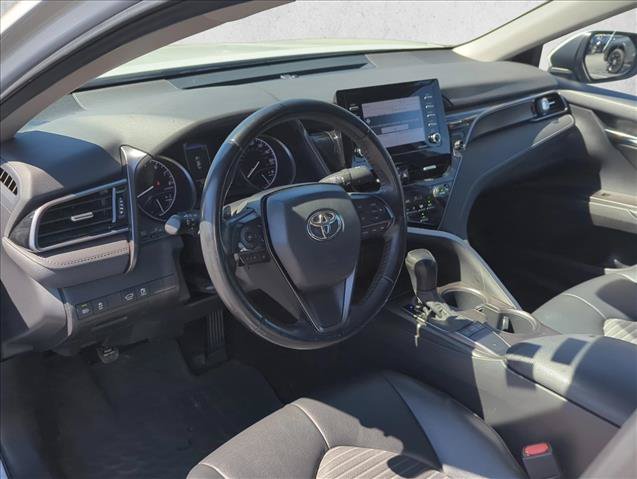Used 2023 Toyota Camry SE FWD image 11