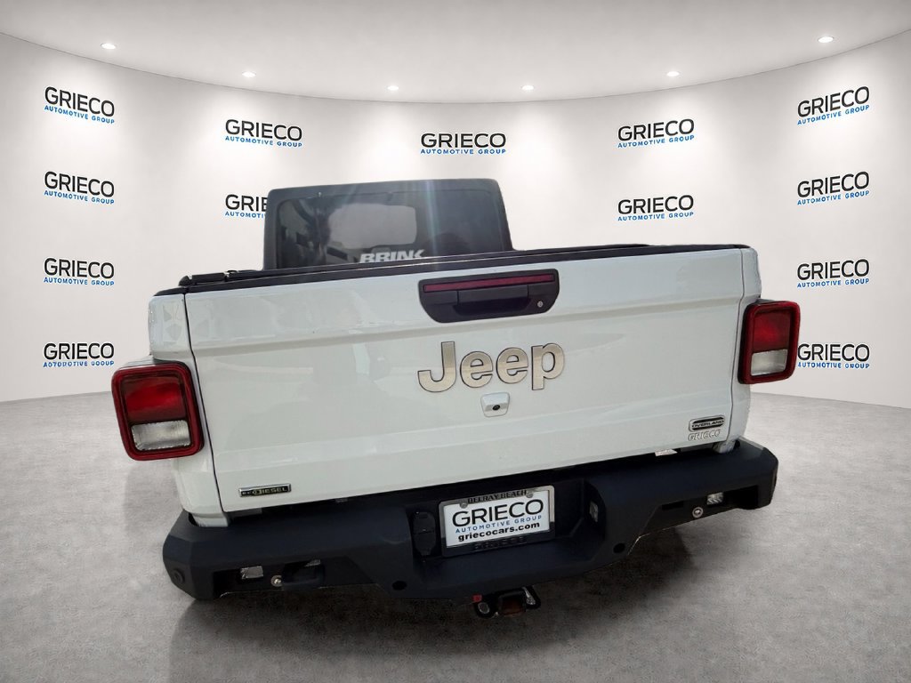 Used 2022 Jeep Gladiator Overland AWD/4WD image 6