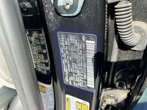 Used 2022 Hyundai Tucson Limited image 39