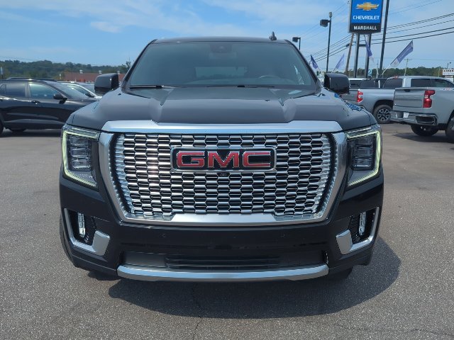 Used 2024 GMC Yukon Denali AWD/4WD image 4