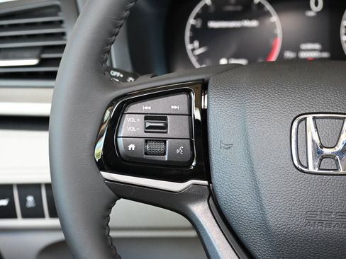 New 2026 Honda Odyssey EX-L image 25