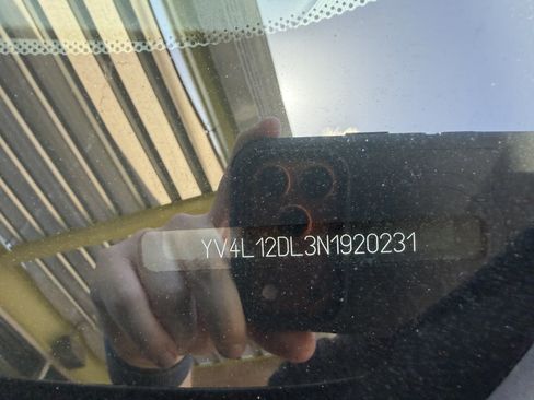 Used 2022 Volvo XC60 B5 Inscription w/ Advanced Package image 46