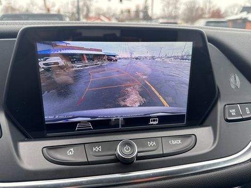 Used 2022 Chevrolet Blazer LT image 19