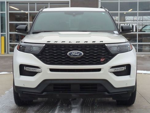 Certified 2023 Ford Explorer ST w/ Equipment Group 401A image 10
