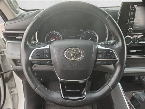 Used 2021 Toyota Highlander Limited AWD/4WD image 13