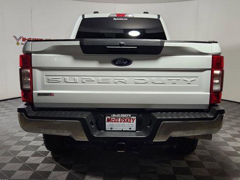 Used 2022 Ford F250 XLT w/ FX4 Off-Road Package image 7