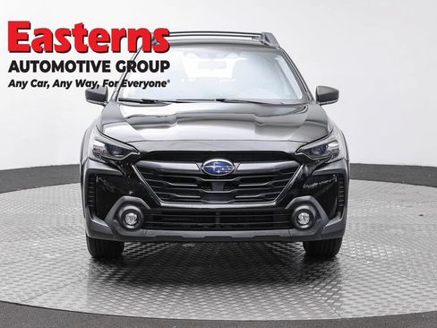 Used 2024 Subaru Outback AWD/4WD image 2