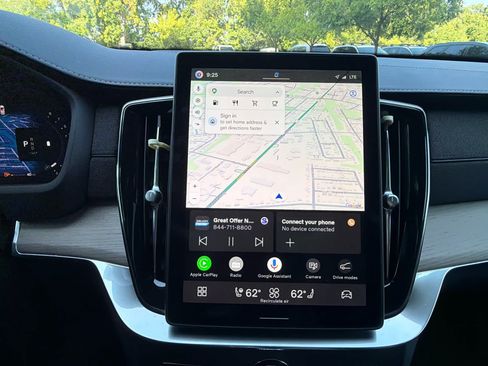Certified 2026 Volvo XC90 B6 Plus AWD/4WD image 29