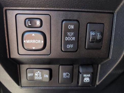 Used 2019 Toyota Tundra SR5 w/ TRD Sport Package image 15