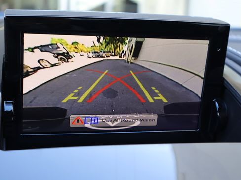 Used 2014 Aston Martin Vanquish Coupe image 4