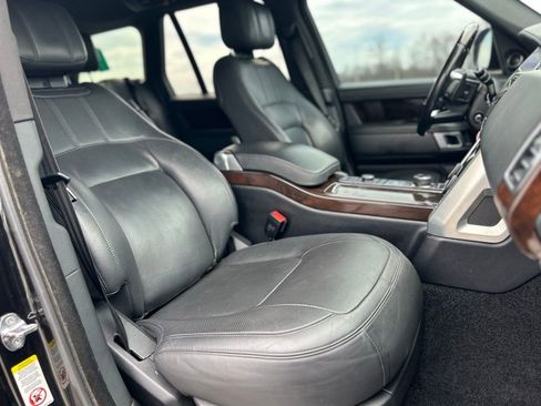 Used 2019 Land Rover Range Rover HSE AWD/4WD image 12