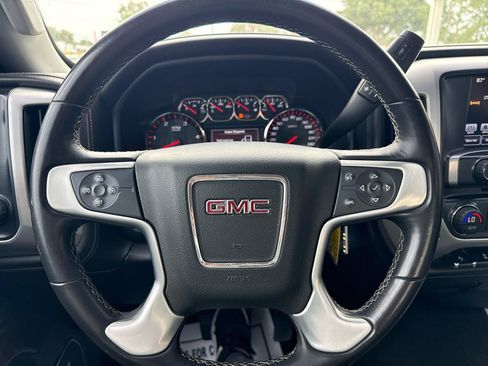 Used 2016 GMC Sierra 2500 SLT w/ Duramax Plus Package AWD/4WD image 33