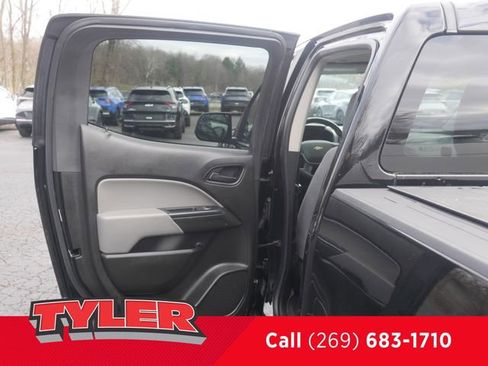 Used 2018 Chevrolet Colorado W/T w/ WT Convenience Package image 15