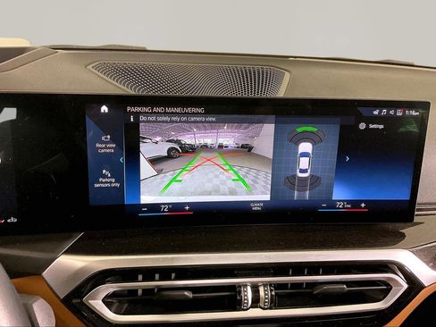 Used 2023 BMW 330i xDrive Sedan w/ Premium Package AWD/4WD image 19