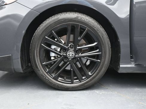 Used 2026 Toyota Camry SE FWD image 25