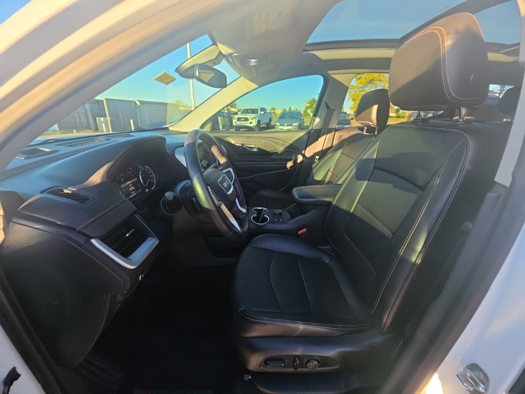 Used 2021 GMC Terrain SLT w/ Elevation Edition AWD/4WD image 14
