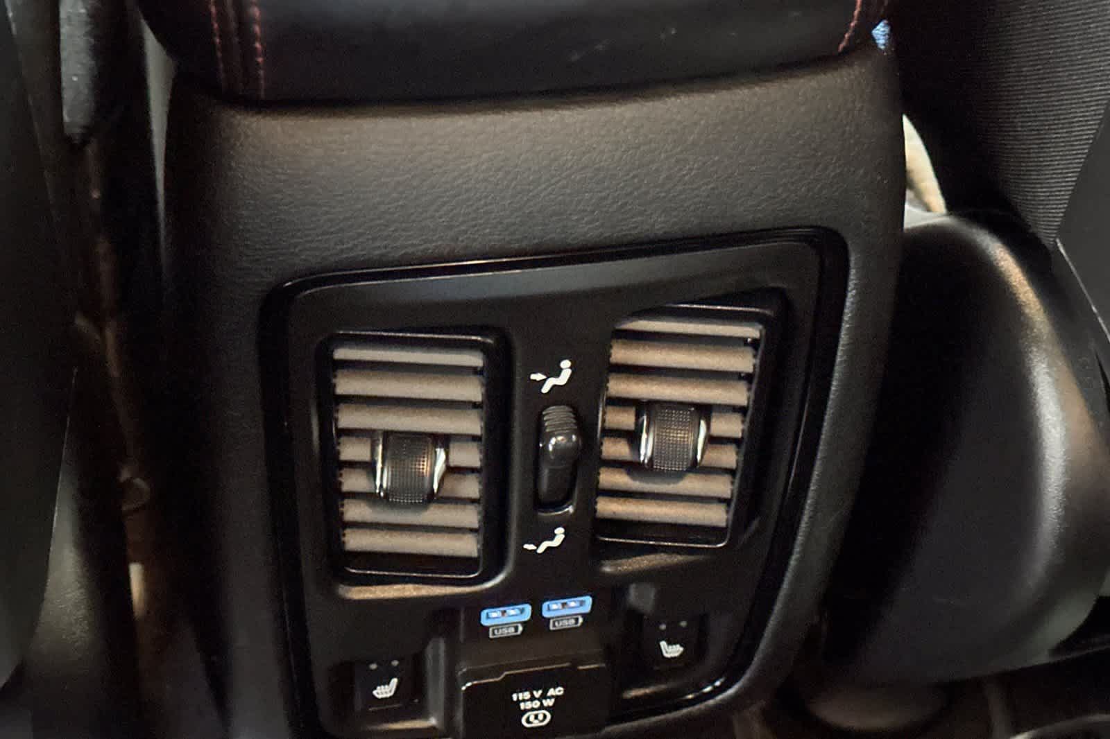 Used 2023 Dodge Durango R/T AWD/4WD image 15