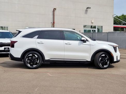 New 2026 Kia Sorento EX AWD/4WD image 4