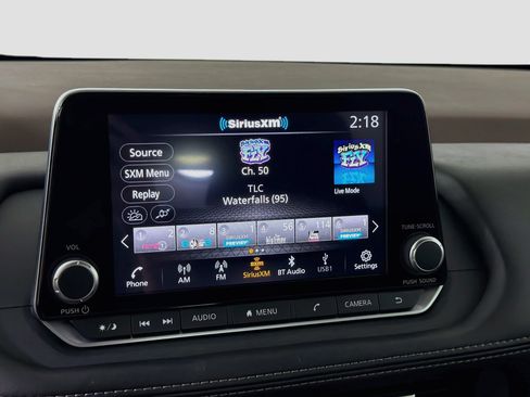 Used 2023 Nissan Rogue S FWD image 21