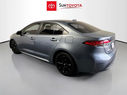Used 2025 Toyota Corolla LE FWD image 6