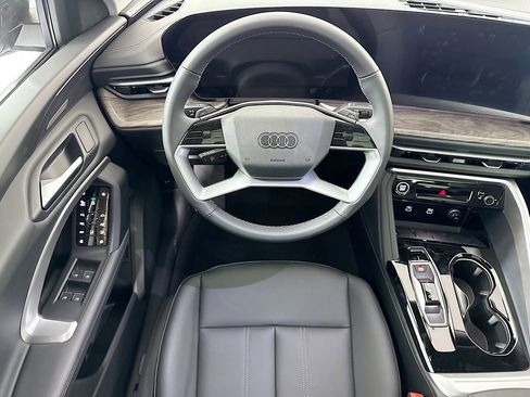 New 2026 Audi Q5 Premium Plus AWD/4WD image 11