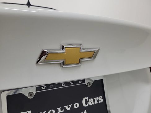 Used 2023 Chevrolet Malibu LS FWD image 9