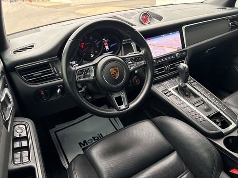 Used 2021 Porsche Macan GTS AWD/4WD image 25