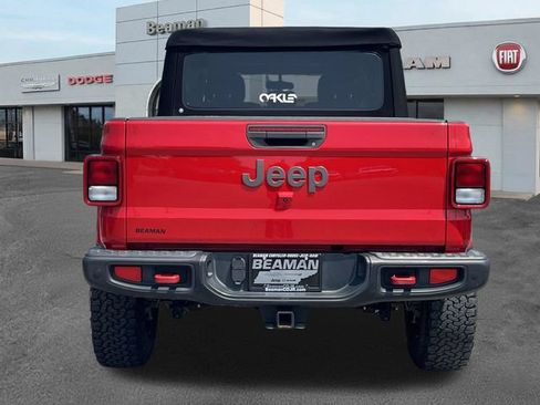 Used 2021 Jeep Gladiator Mojave AWD/4WD image 6
