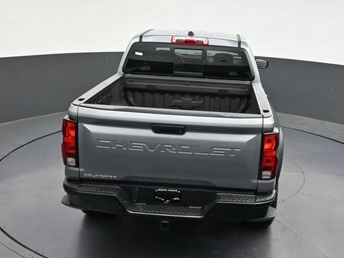 Used 2025 Chevrolet Colorado Trail Boss AWD/4WD image 19