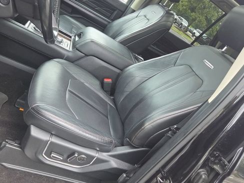 Used 2020 Ford Expedition Max Platinum AWD/4WD image 16