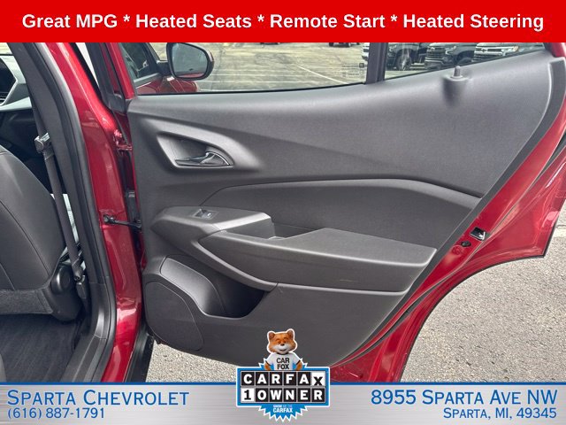 Used 2025 Chevrolet Trax LT w/ Driver Confidence Package FWD image 28