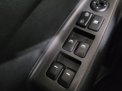 Used 2017 Kia Forte LX image 27