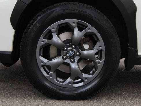 Used 2023 Subaru Crosstrek 2.5i Sport AWD/4WD image 28