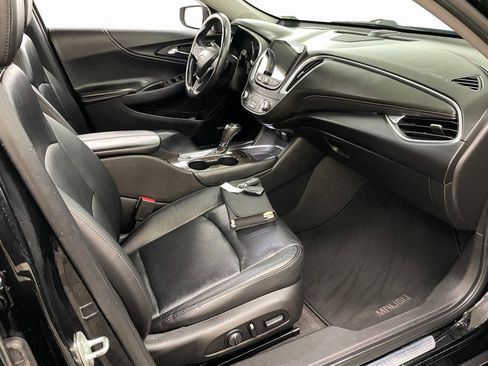 Used 2018 Chevrolet Malibu Premier w/ Premier Sun and Wheel Package image 39