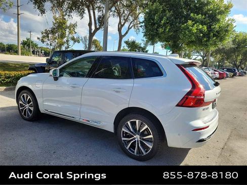 Used 2022 Volvo XC60 T8 Inscription Expression w/ Advanced Package image 6