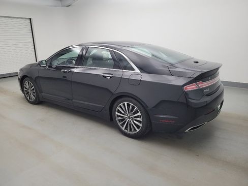 Used 2019 Lincoln MKZ Premiere image 3
