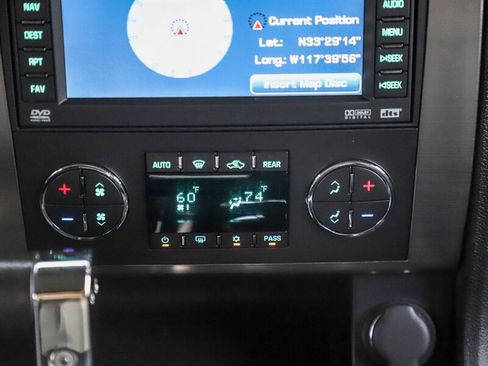 Used 2009 HUMMER H2 Luxury image 25