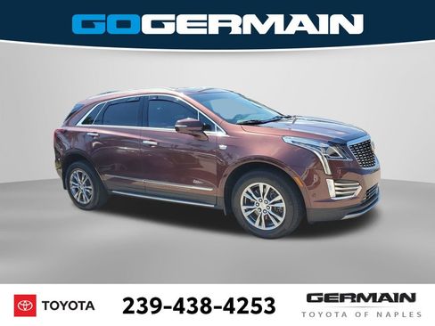 Used 2022 Cadillac XT5 Premium Luxury w/ Technology Package FWD image 9