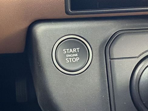 New 2026 Land Rover Defender 110 S AWD/4WD image 17