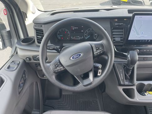 Used 2024 Ford Transit 350 XLT image 10