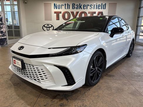 Certified 2025 Toyota Camry XSE FWD image 6