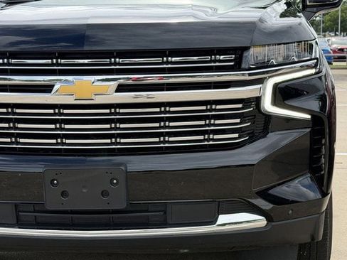 Used 2024 Chevrolet Tahoe Premier AWD/4WD image 9