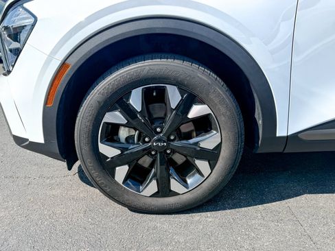 Certified 2023 Kia Sportage X-Line w/ X-Line Premium Package AWD/4WD image 11