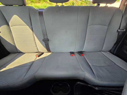 Used 2014 RAM 1500 Express AWD/4WD image 44