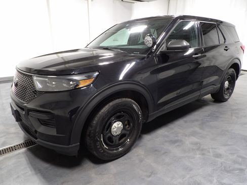 Used 2021 Ford Explorer 4WD Police Interceptor image 3