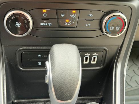 Used 2019 Ford EcoSport S image 32