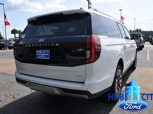 New 2026 Ford Expedition Max Platinum w/ Driver's Package AWD/4WD image 5