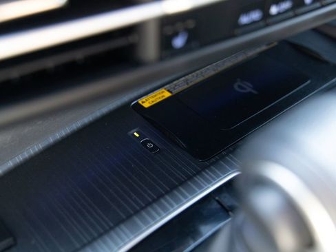 Used 2024 Toyota Sienna XSE w/ XSE Plus Package image 37