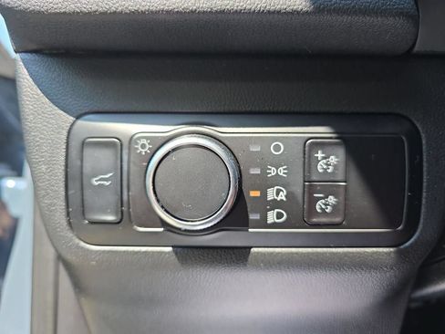 Used 2023 Ford Escape Active w/ Tech Pack #1 FWD image 23